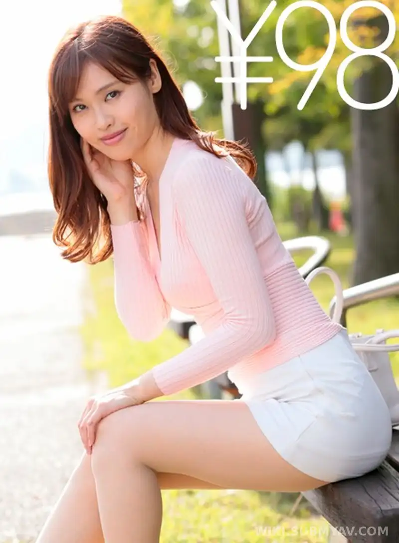 TD017DVAJ-313 【特価】松雪かなえさんの作品がお手頃価格で登場!着衣のままパンツだけ脱いで騎乗位で合体。腰を前後に振りまくりそのままイク。再度挿入するとまたまた前後上下に動きまくる。気持ち良すぎて「おかしくなりそう」な彼女と正常位で合体、そのまま突かれまくり中出し発射!