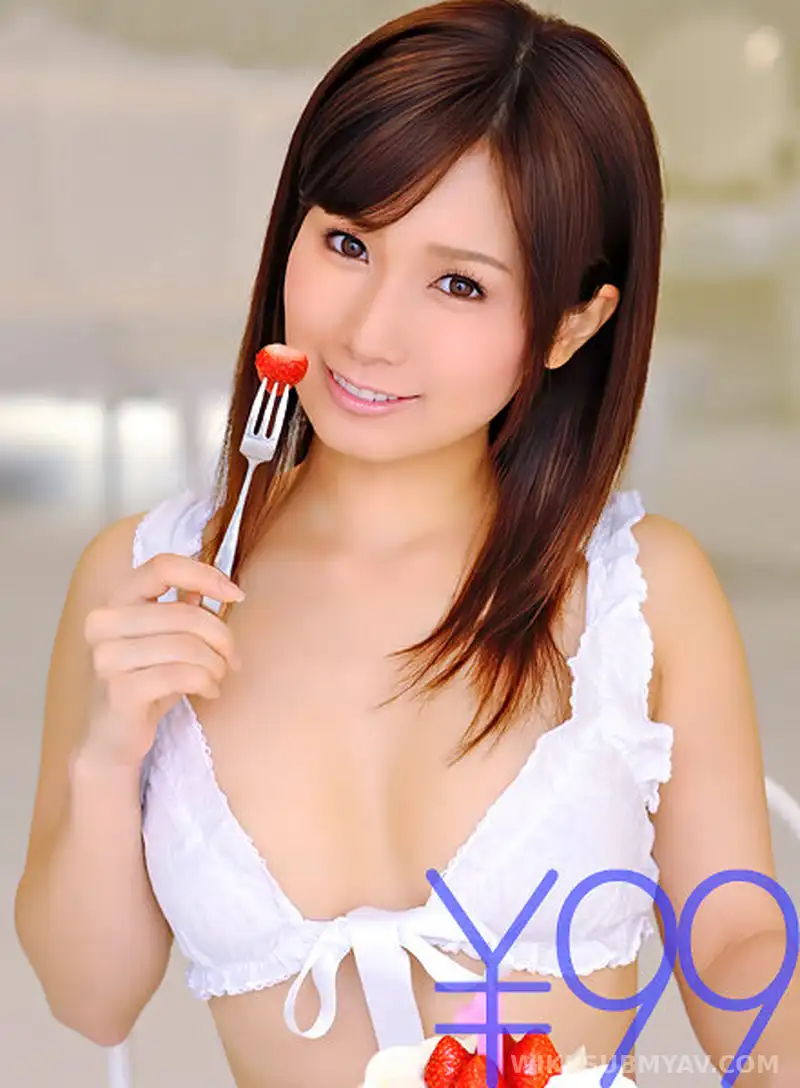 TD031DV-01409 【ソクヌキ】こじみなちゃんにドッキリセックス。居酒屋で食事中の彼女の前に全裸男優登場。会って即ハメ開始。服を着たままの彼女をイスやテーブル駆使してハメまくる。驚きと恥ずかしさの中も感じまくるこじみなちゃん。 小島みなみ