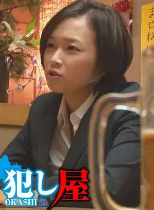 술 취해 꽐라 된 여사친, 화장실 따라가서 그대로 박아버림