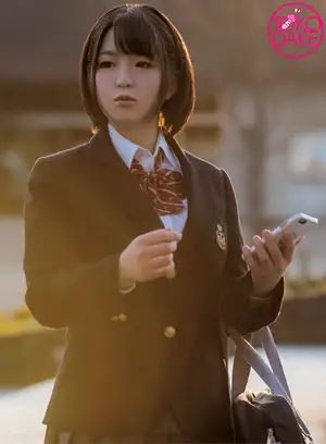 *【유익】 거유 여자 ○ 생에 스크 수영복 3P. 대면립위로 즈보즈보 찌르고 오징어하고, 이어서 대면좌위. 아래에서 격돌 올리면, 이번은 서 백. 침대에서 3P, 지 ○ 포 물면서 백으로 찔려 정상위 피스톤 & 얼굴사정. 2명째도 스크 수탈을 하고 나서의 피스톤＆안사. 이노우에 마호